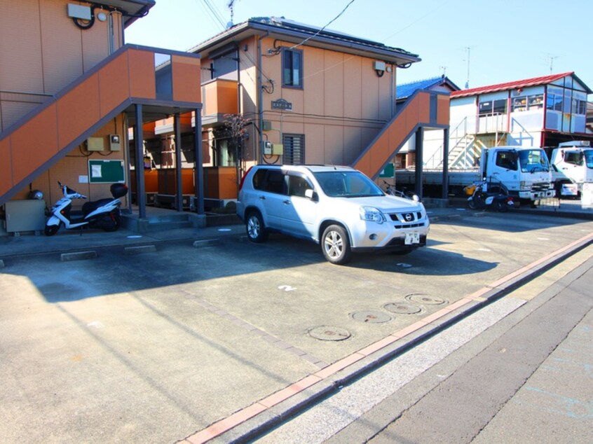 駐車場 エステ－トＢ