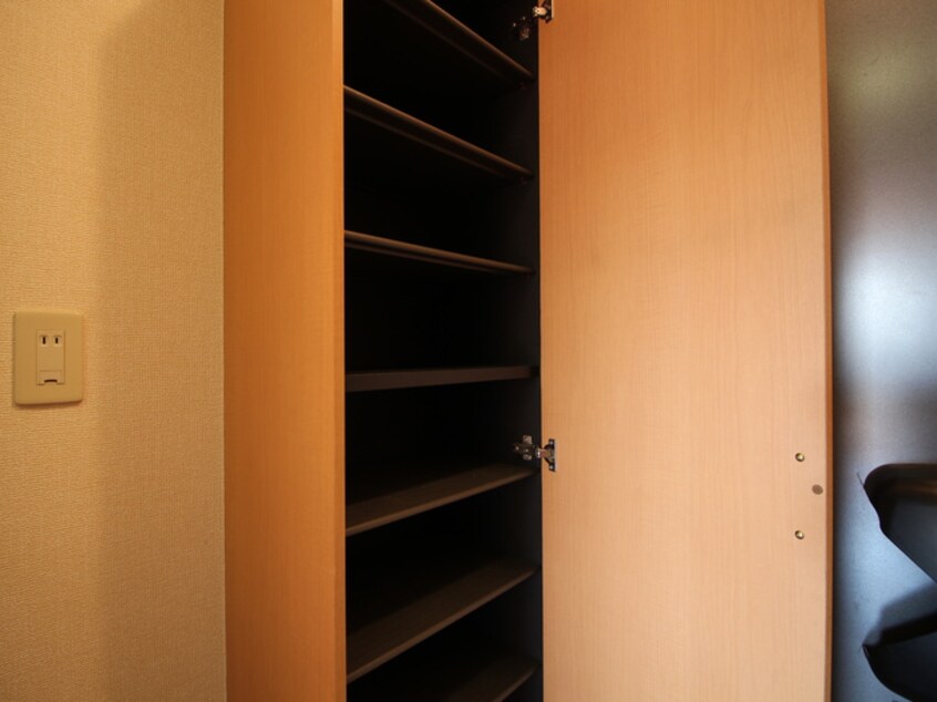 靴箱 エステ－トＢ