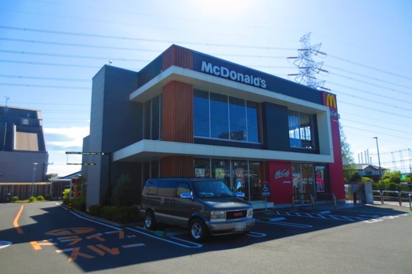 マクドナルド あざみ野ガーデンズ店(ファストフード)まで673m スカイテラス