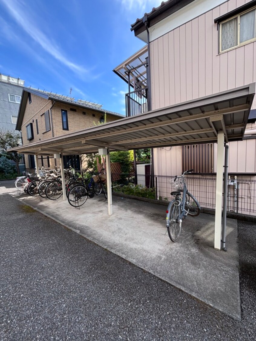 駐輪場 ラ・メ－ル