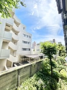 室内からの展望 ア－バンコ－トサカスⅢ