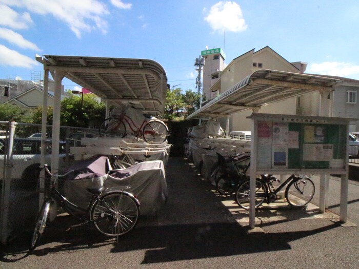 駐輪場 ソシエ弐番館