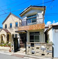 岩垂貸家