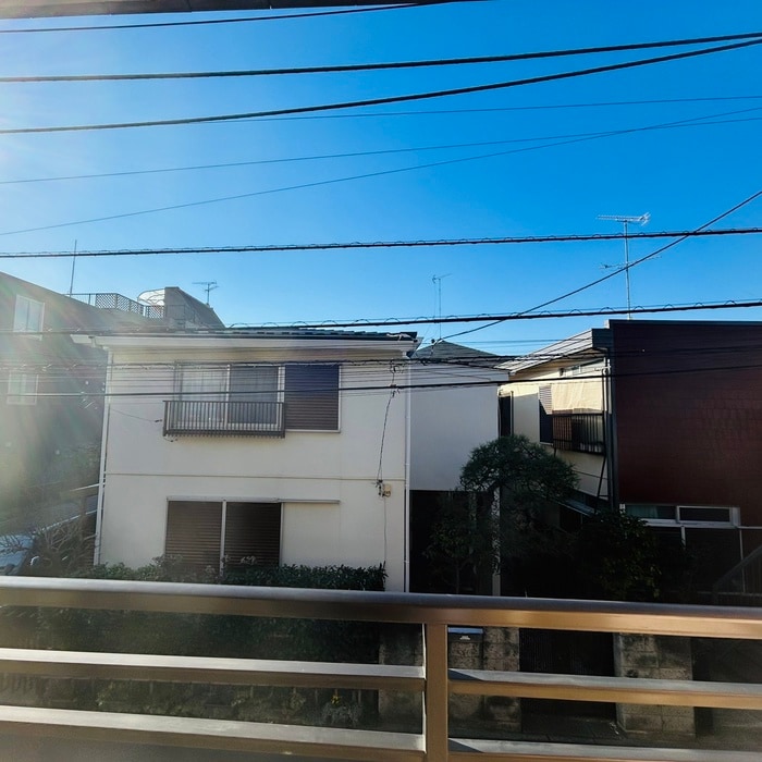 室内からの展望 ミレ－澤田