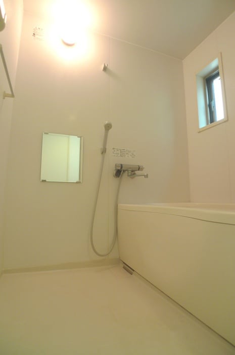 バス／シャワールーム等 ウエスト