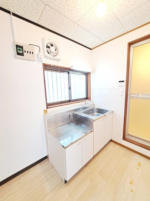 キッチン ＶＩＬＬＡ　ＡＮＪＩＮ