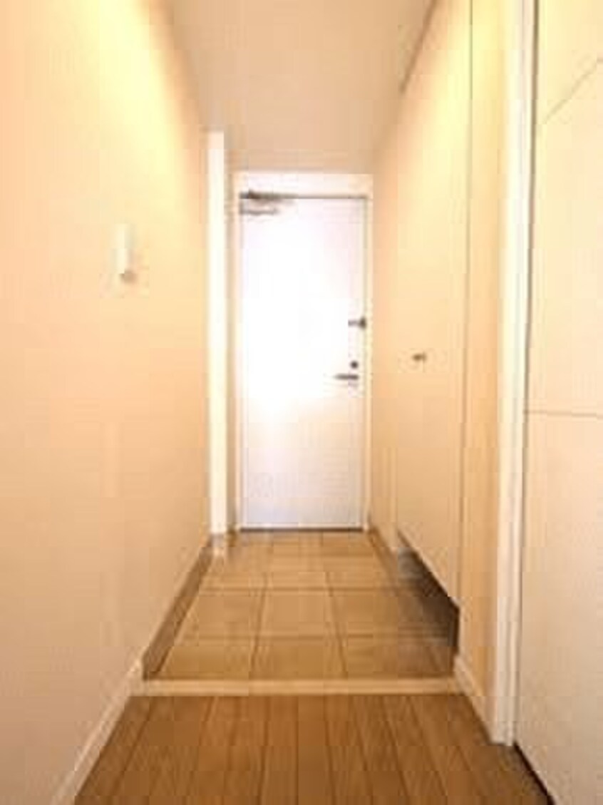 玄関 Le Sillage神宮前