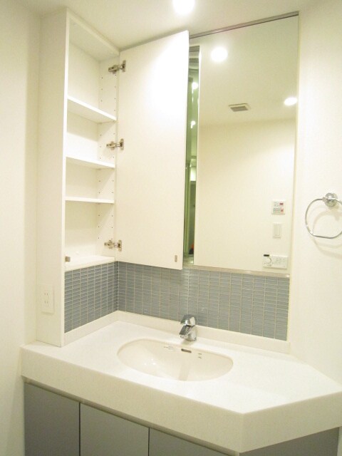 洗面 ｺﾝﾌｫﾘｱ日本橋人形町ｲｰｽﾄ