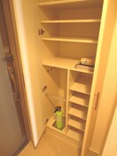 靴箱 コンフォリア東池袋ＷＥＳＴ