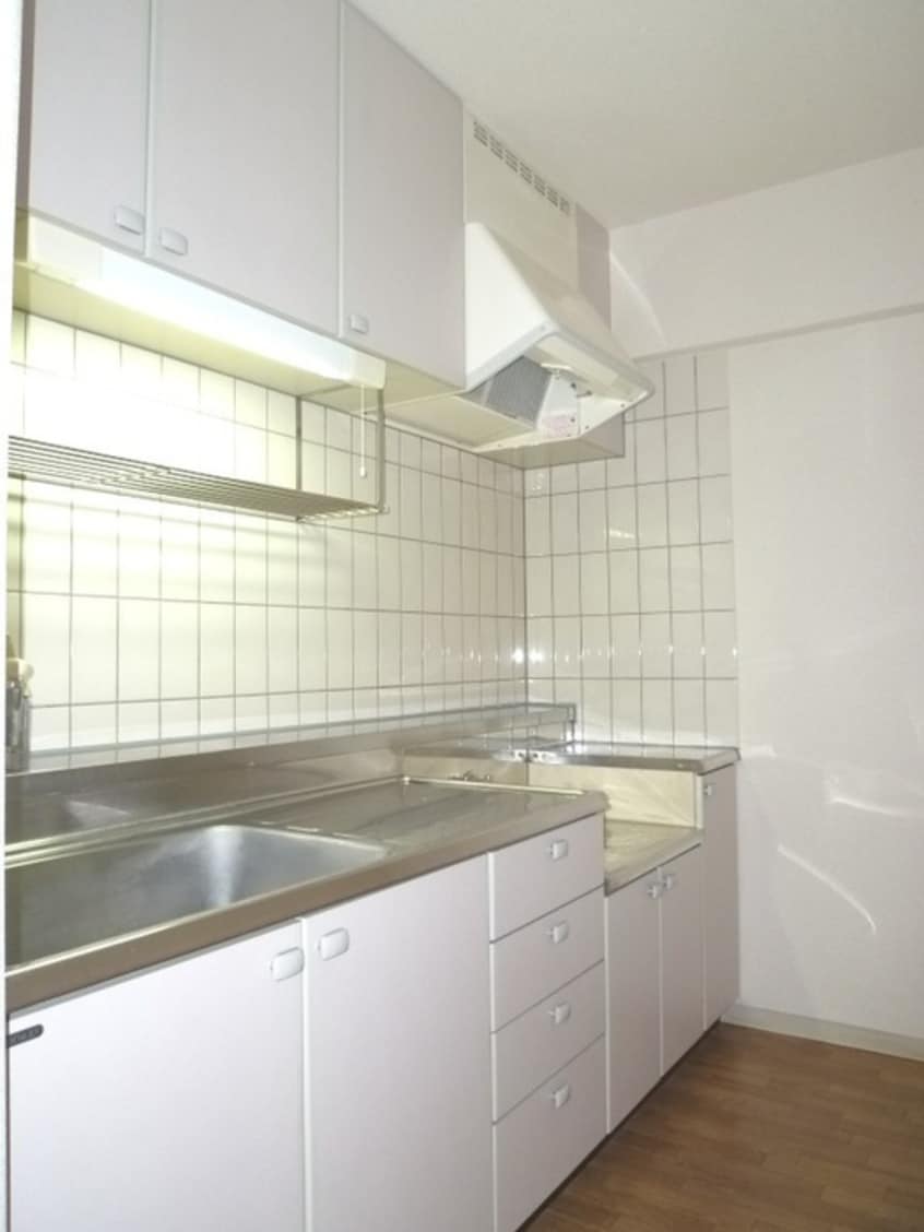 キッチン パークヒルズ三部