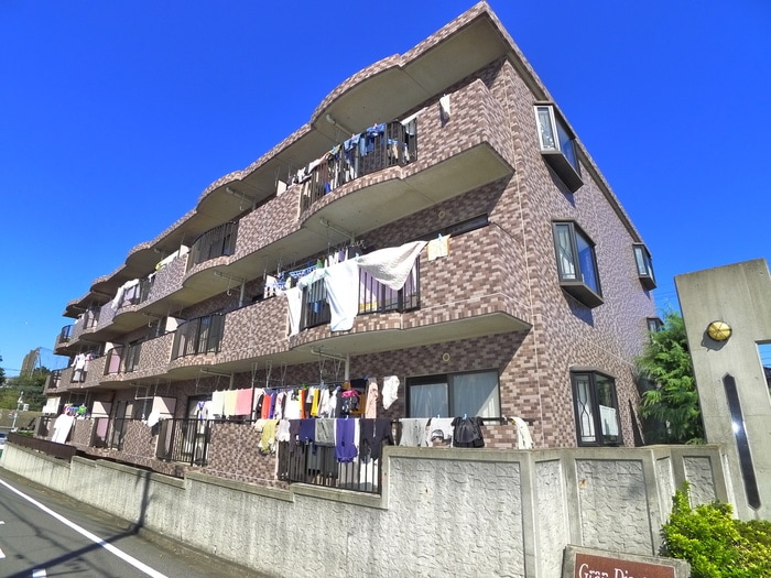 外観写真 グランディア花通