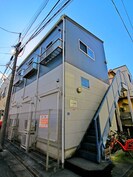 ピア仲町の外観