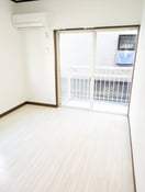 居室 グリフィン松原