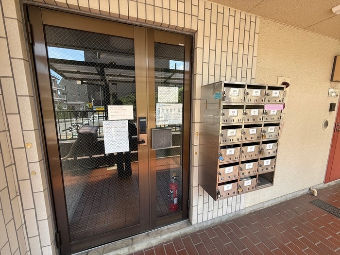 エントランス部分 カネサカ第２関口マンション