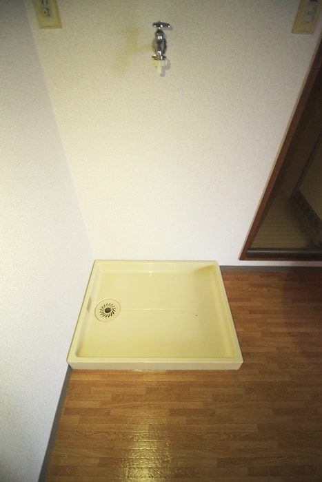 洗濯機置場 カネサカ第２関口マンション