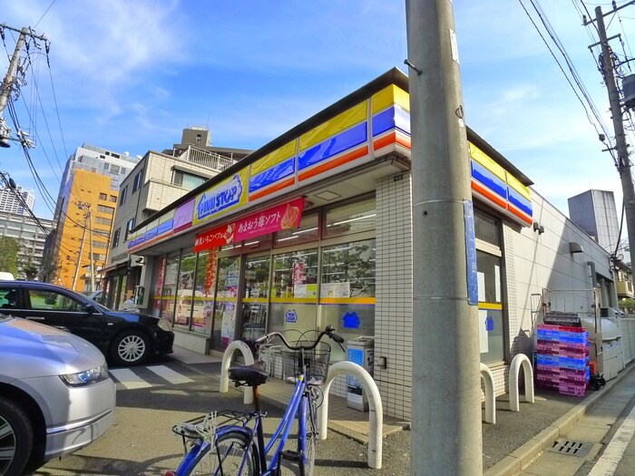 ミニストップ千葉長洲店(コンビニ)まで609m テリアズ港町