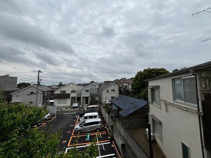 室内からの展望 コート日吉