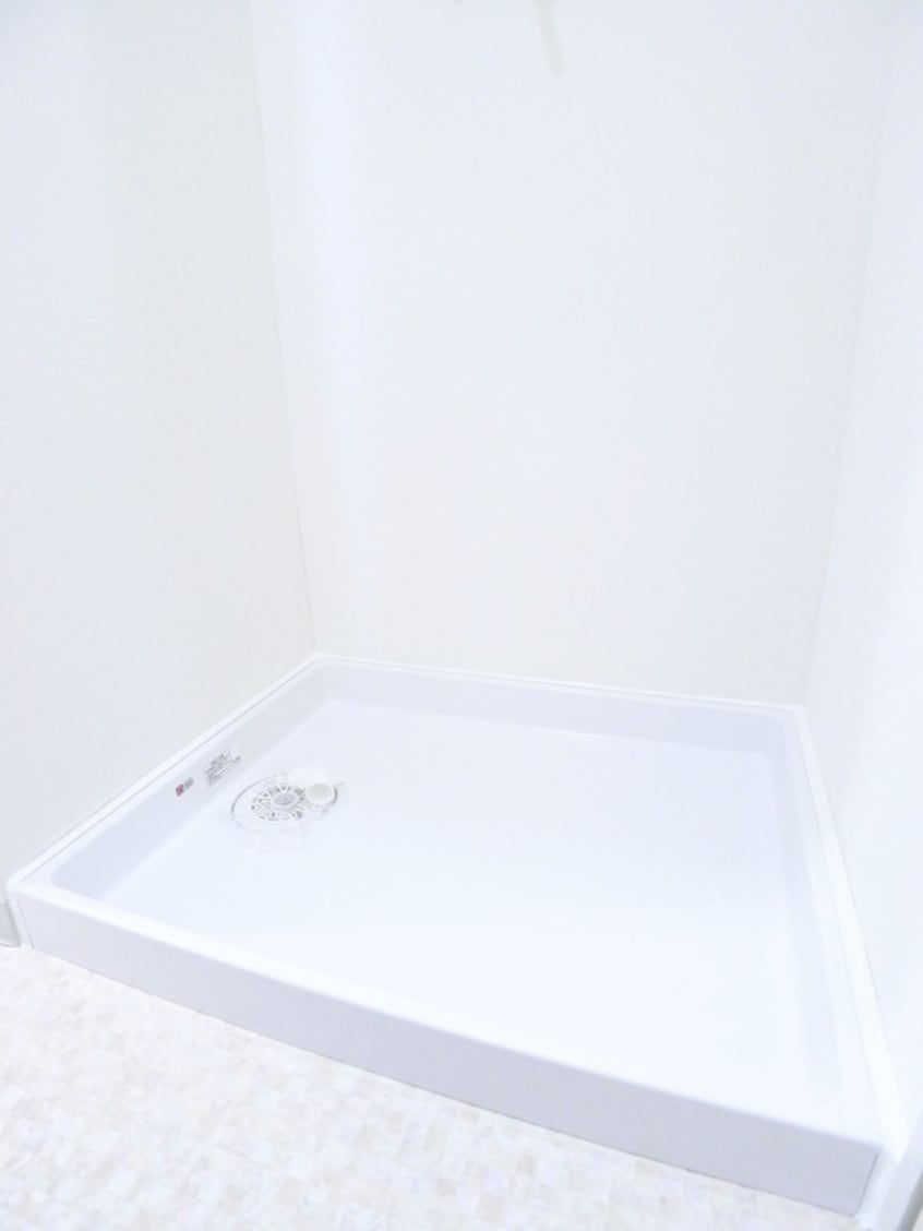 洗濯機置場 グリ－ンコ－ポ五香（８０４）