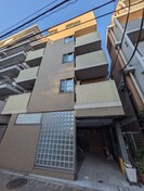 セントレジスＭの外観