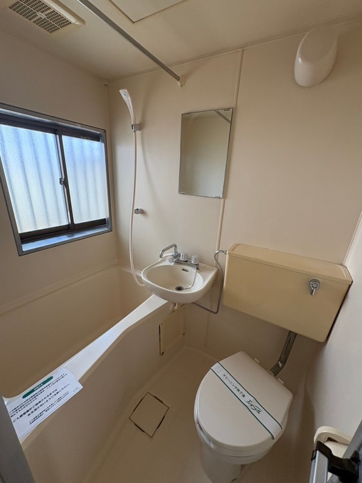 バス／シャワールーム等 ハイツＮ