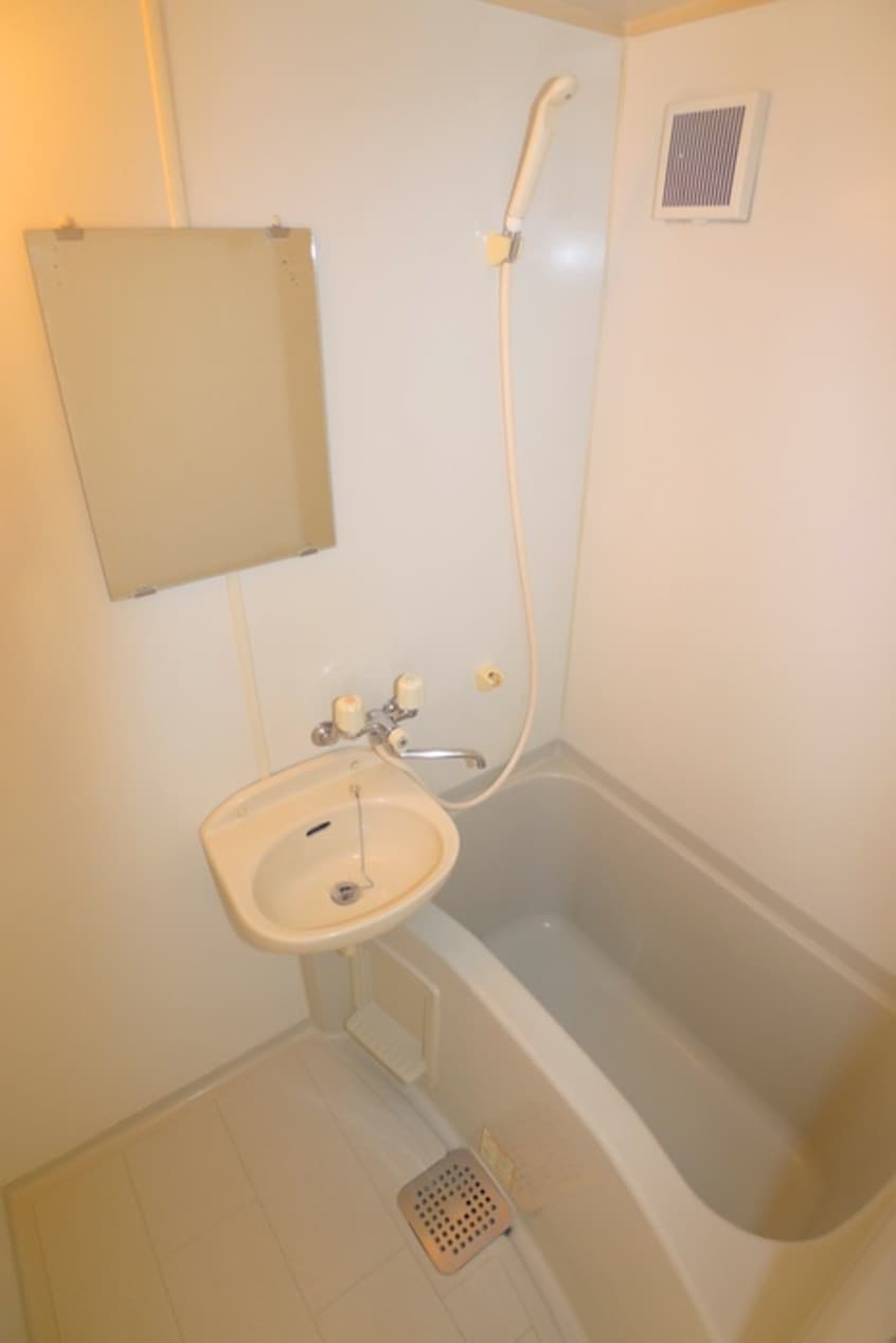 バス／シャワールーム等 プライムレジデンス