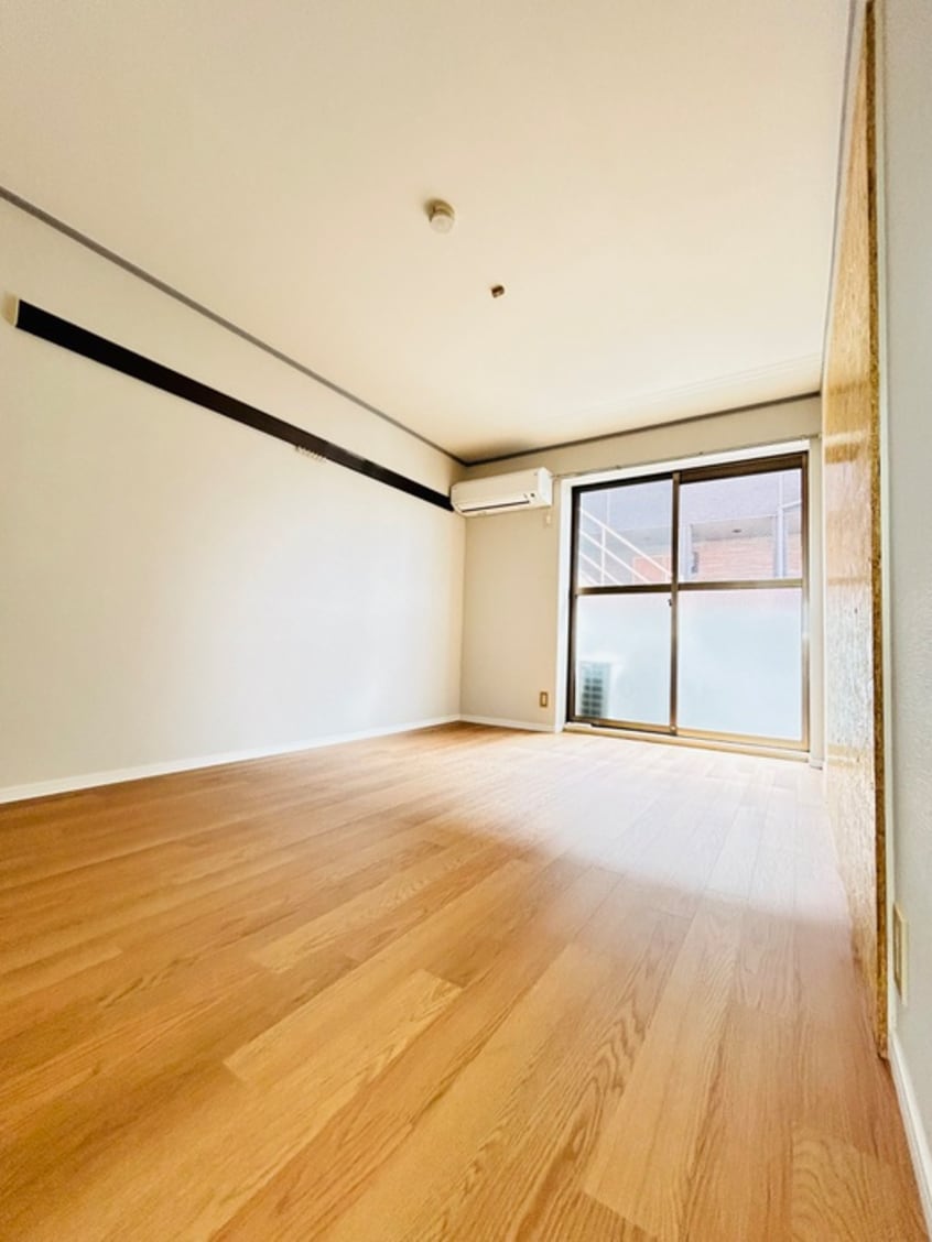 居室 Ｋ・フラット