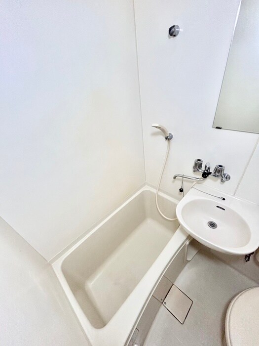 バス／シャワールーム等 コ－ポサニ－