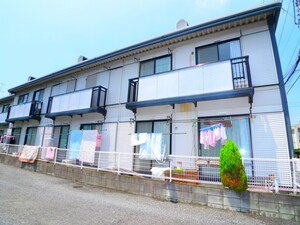 ナガシマハイツＢ