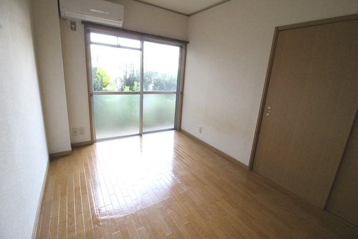 居室 エステートピアウチダ