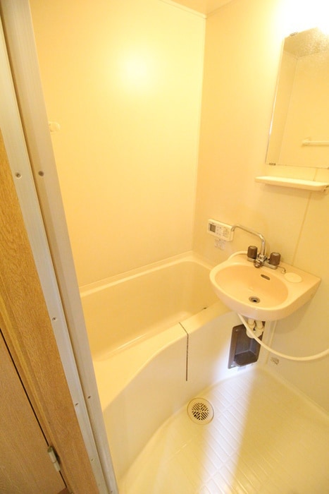 バス／シャワールーム等 エステートピアウチダ