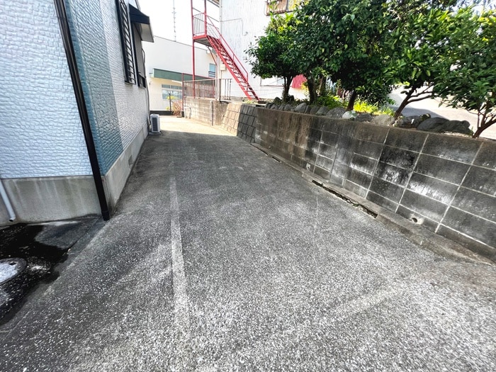 駐車場 第10吉原ﾊｲﾂ