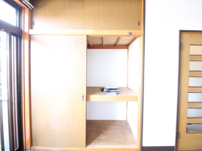 収納 オ－タムＡ