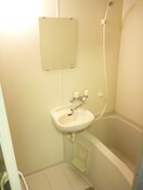 バス／シャワールーム等 ラフォ－レ・サカイ