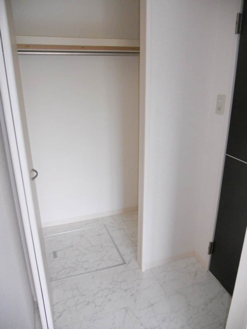 収納 ベロ－ナモレ