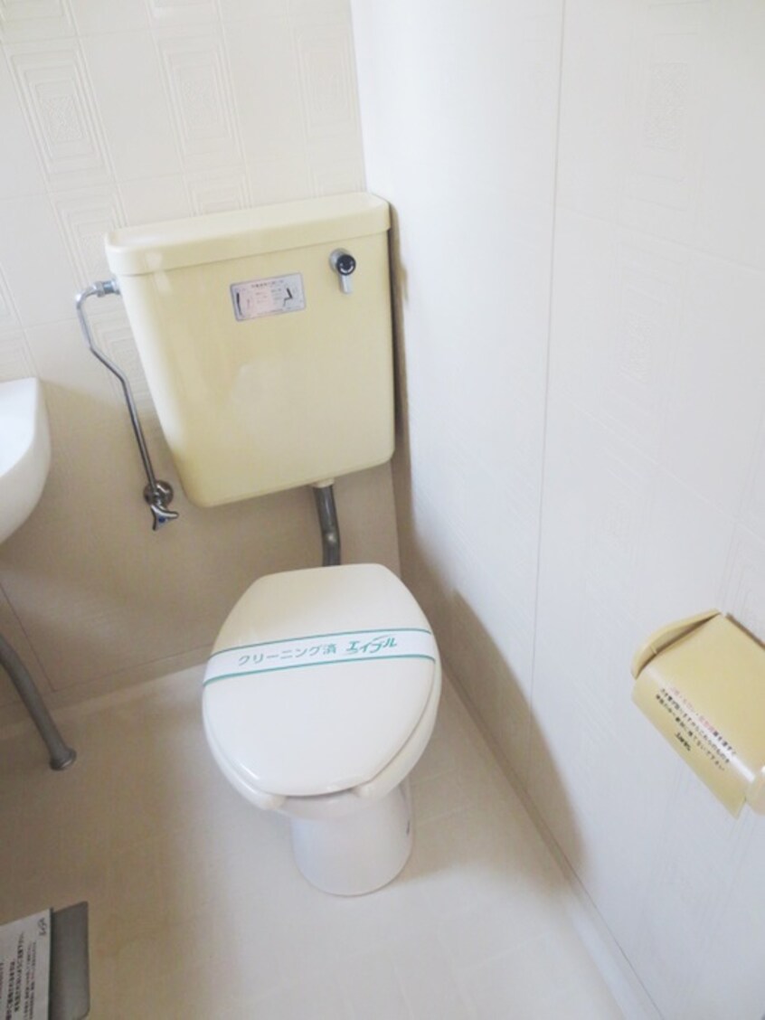トイレ 第二春海荘