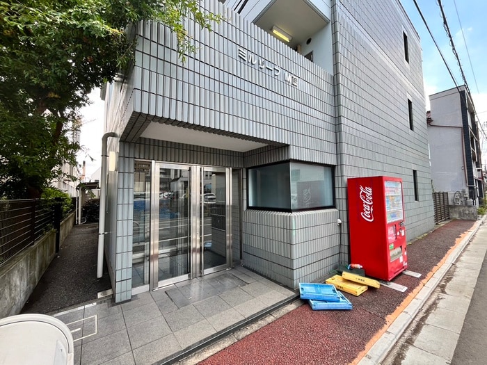 エントランス部分 ミルリ－フＭ　Ⅲ