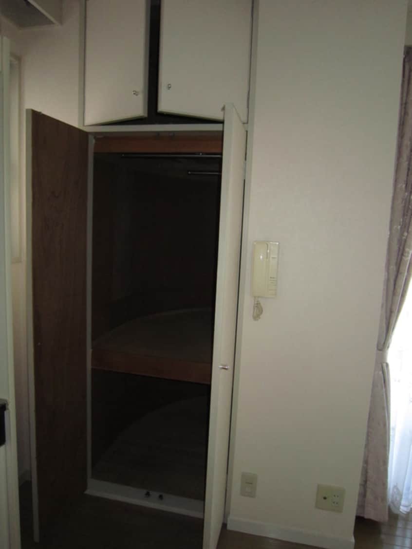 収納 リベルテ新中野