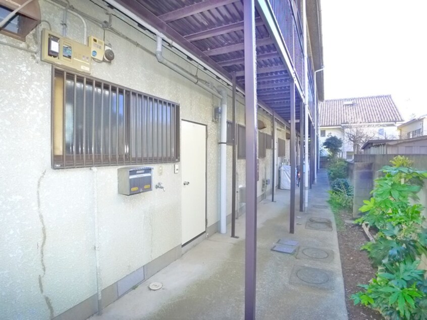 エントランス部分 グリ－ンハイツ石垣