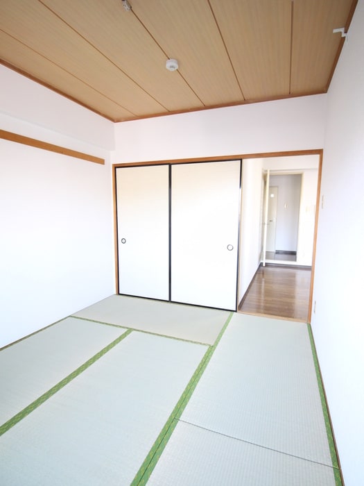 居室 サントゥ－ル白楽