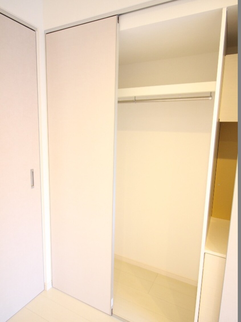 収納 リブリ・Ebina・山手