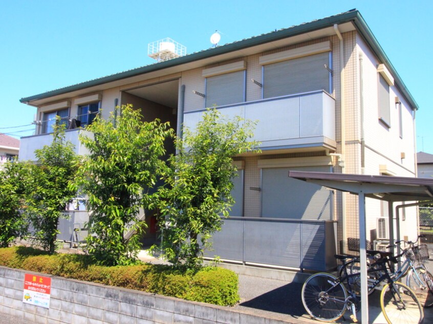 外観写真 シャトル中央