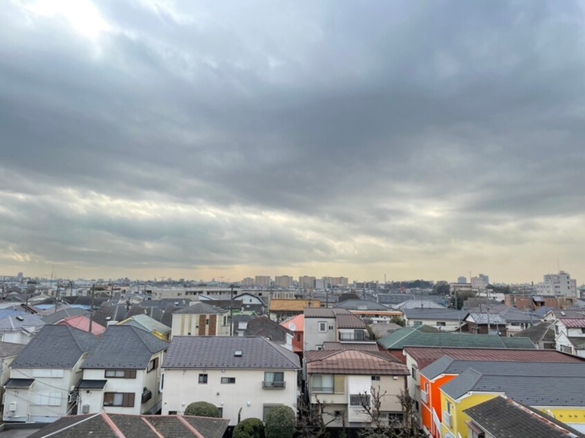 室内からの展望 シルフィ鷺宮