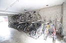 駐輪場 ラフィネ築地