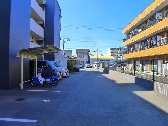 駐車場 アビースタジオ