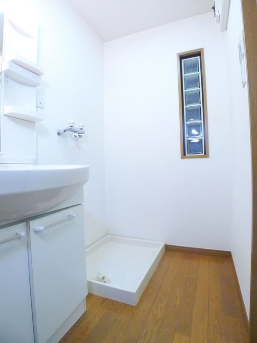 洗濯機置場 ルネスシーナ