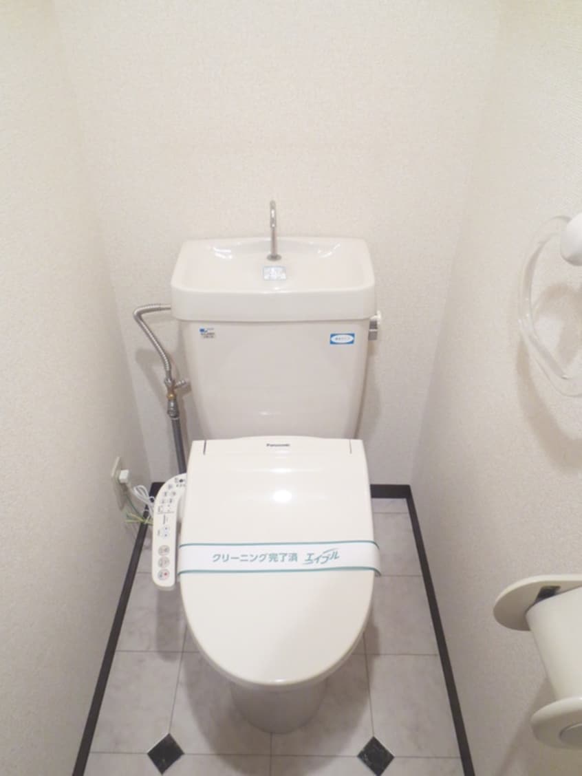 トイレ アンバ－ヴィレッジ阿佐ヶ谷＃２