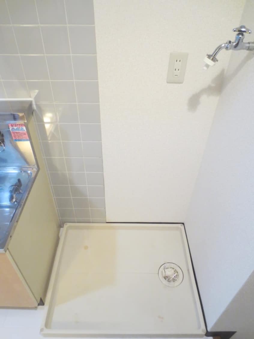 洗濯機置場 アンバ－ヴィレッジ阿佐ヶ谷＃２