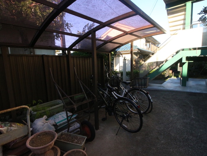 駐輪場 クランデール宮前平