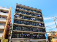 日向マンション