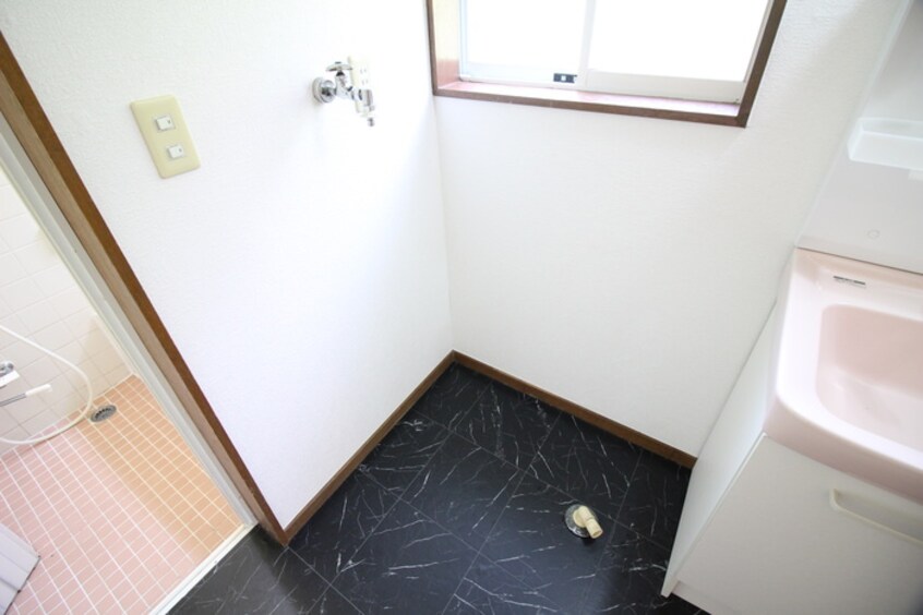 洗濯機置場 リバーサイドハウス飯能